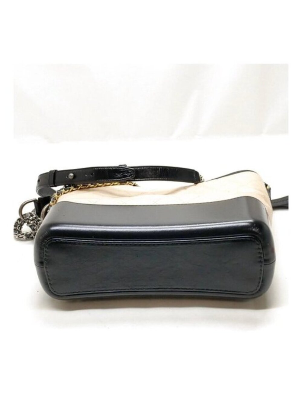 Authentic Chanel Gabrielle Hobo Bag Quilted Leather Chain Crossbody - Picture 9 of 16
